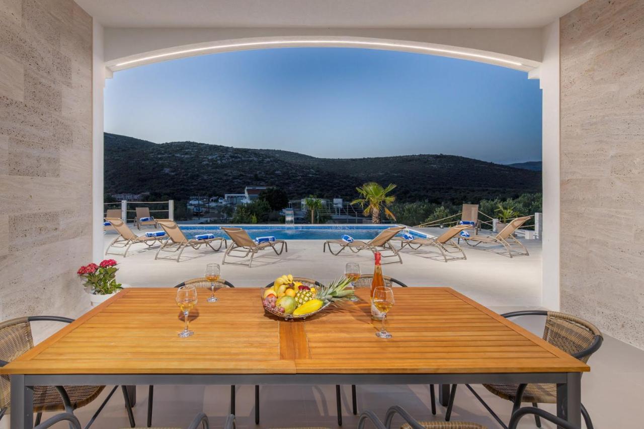 Villa Hileja Marina Luaran gambar